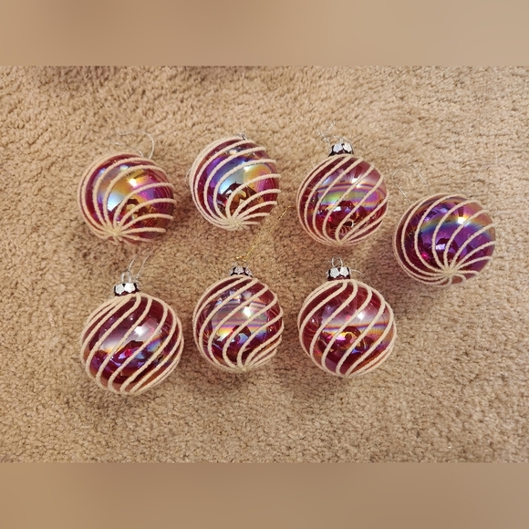 Carnival Art Blown Glass Christmas Ball Ornaments Red Swirl White Set Of 7 READ - Picture 1 of 2